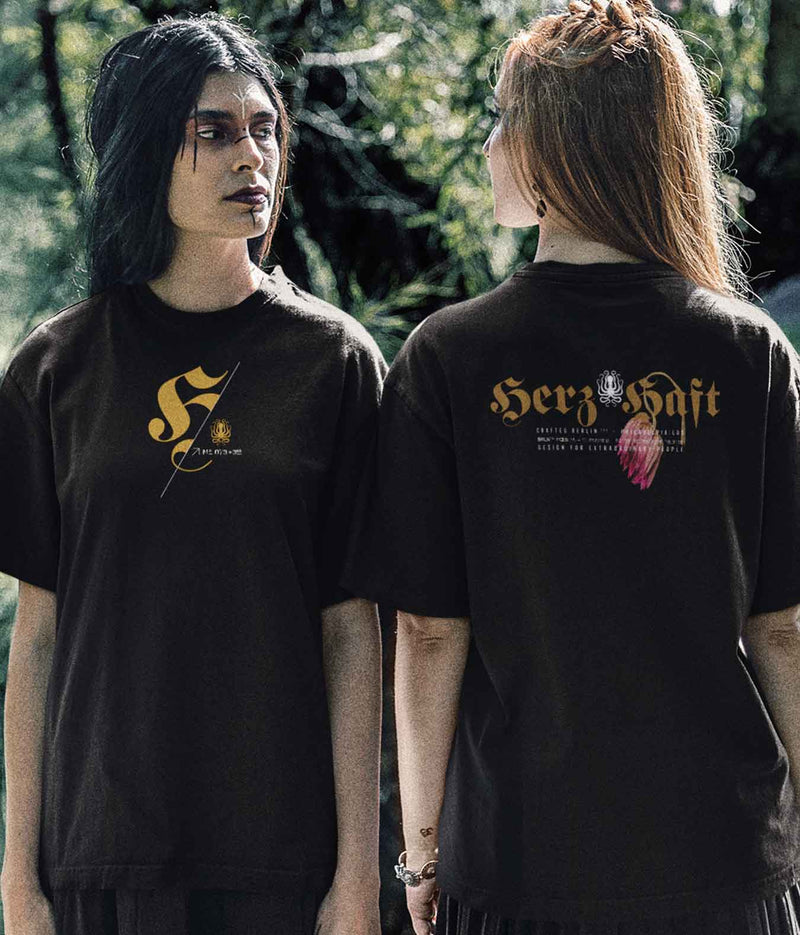 HerzHaft®. Premium Organic Oversized Shirt