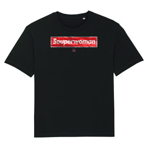 SOUPERWOMAN. ÜBERGROSSES PREMIUM ORGANIC SHIRT